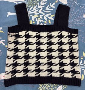 Houndstooth Knit Tank Top