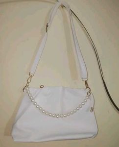 Chic White bag with Pearl Handle