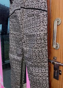 Printed Jeans Waist Size 32 Cms