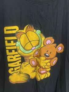 Garfield Graphic T-Shirt