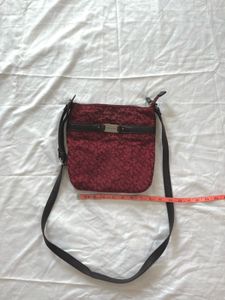 Chic Red Crossbody Bag