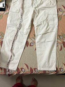 H&amp;M Beige Cargo Pants