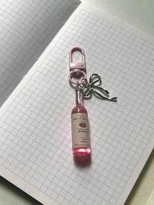 Cute Wine Bottle Keychain 🌷