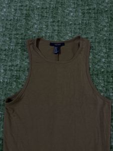 Classic Sleeveless dress