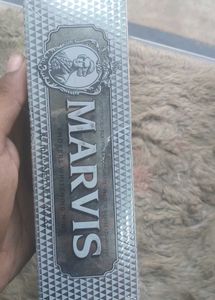 Marvis  Smokers whitening Mint