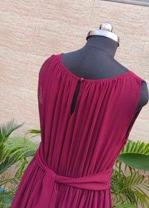 Elegant Maroon Flowy Maxi Dress
