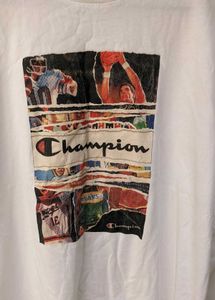 Champion Graphic T-Shirt 👕