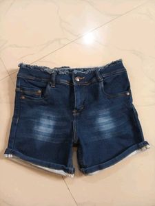it is new Denim Shorts, teg removed