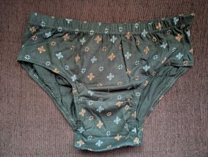 New unused cotton pack of 4 briefs 90cm