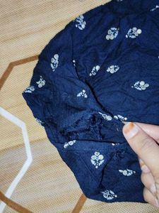 here 2 piece of beutiful kurta set
