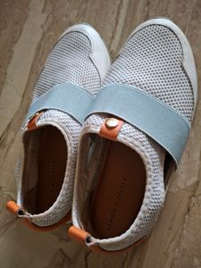 White Color Casual Shoes 👞
