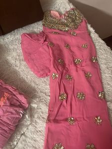 my bridal suit ye bohot heavy hai mujhpe wear nhi