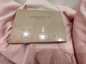 Glow Kit Shimmer Highlighter
