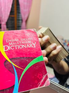 English-Malayalam Cute Pocket Dictionary