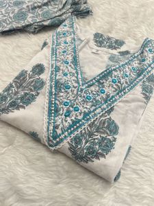 Elegant Women's Printed Kurta Set