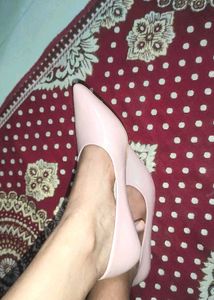 Bata Pink Pointed Toe Heels
