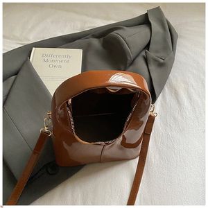 Min Hobo Bag