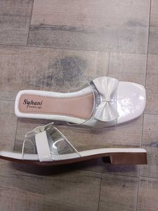 Cute White Bow Sandals