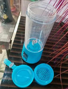 Juicer Potable Rechargeable Battery Blender
