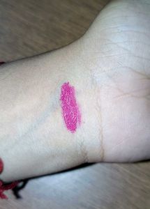 Pink, Magenta matte lipstilk