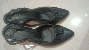 JIM BLACK HEELS