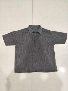*FREE DELIVERY* Striped Boxy Shirt