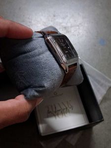 Elegant Brown Leather Strap Watch