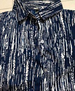 Short Abstract Print Button-Up Shirt