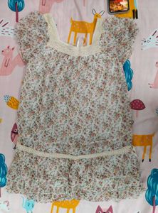 Floral Print Dress with Lace Trim