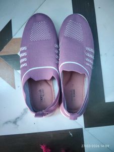 Comfortable Purple Slip-On Shoes