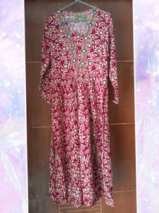 Beautiful Red Floral Print Kurta set