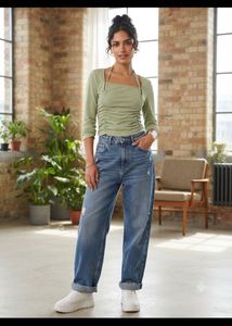 Stylish Ruched Neck Top