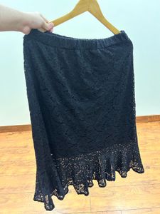 Elegant Black Lace Midi Skirt
