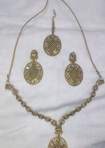 Designer Kundan Necklace & Earring Set
