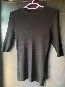Black Ribbed 3/4 Sleeve Top