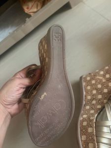 stock clearance catwalk gold wedges