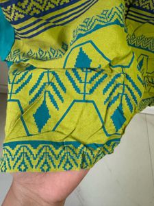 Srishti Green Short Kurti Or Tunic