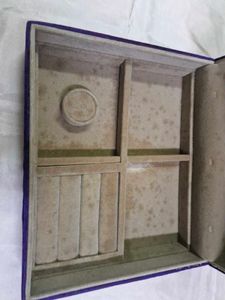 Tanishq Jewellery Box