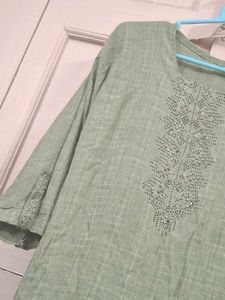 💥Grape Green Embellished Kurta