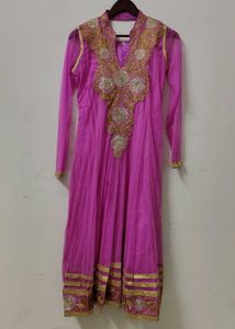 Elegant Pink Kurta Set with Gold Embroidery