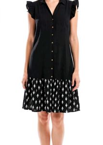 Chic Black & White Printed Midi Dress