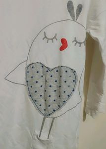 White Full Sleeves Cotton T-shirt For 32 Bust