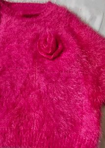Very Fancy And Cute Woolen Korean Crop Top