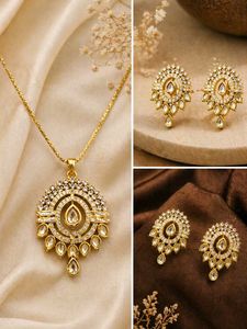 Stunning Gold Pendant Set with Earrings