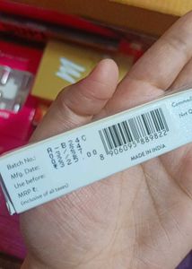 Offer Rate.... Myglamm Glossy Eyeliner 👀