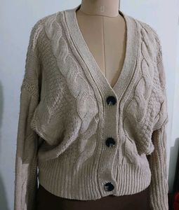 Cable Knit Cropped Cardigan