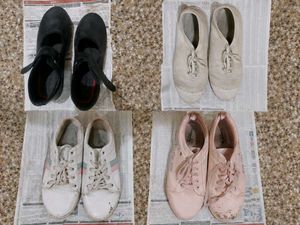 💥 4 Pairs of Women's Shoes