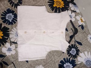 Casual White Sleeveless Top