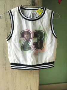 Retro "23" Graphic Crop Top