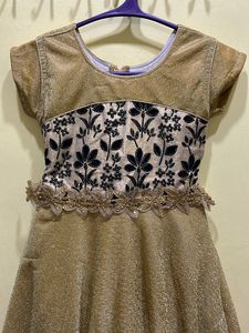 Elegant Gold Shimmer Maxi Dress